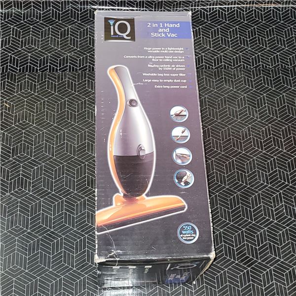 iQ 2 in 1 Hand and Stick Vac
