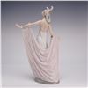 Image 2 : Lladro Porcelain Sculpture Grand Dame 01001568