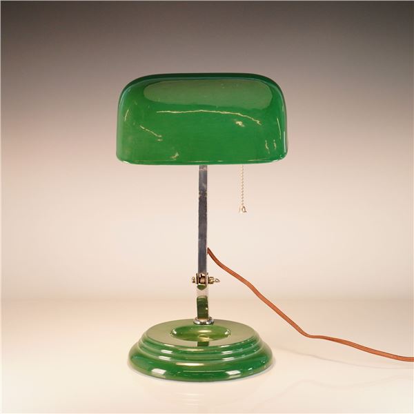 Wedgwood Art Deco Green Ceramic Bankers Desk Lamp