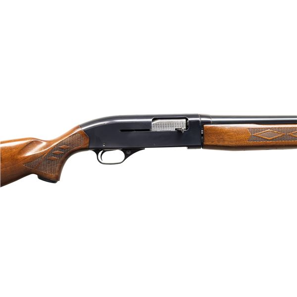 WINCHESTER MODEL 1400 SEMI-AUTOMATIC SHOTGUN.