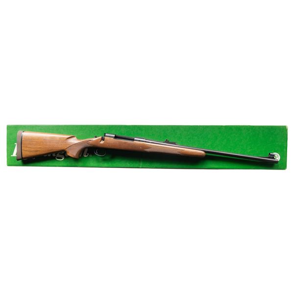 REMINGTON MODEL 700 CLASSIC BOLT ACTION RIFLE.