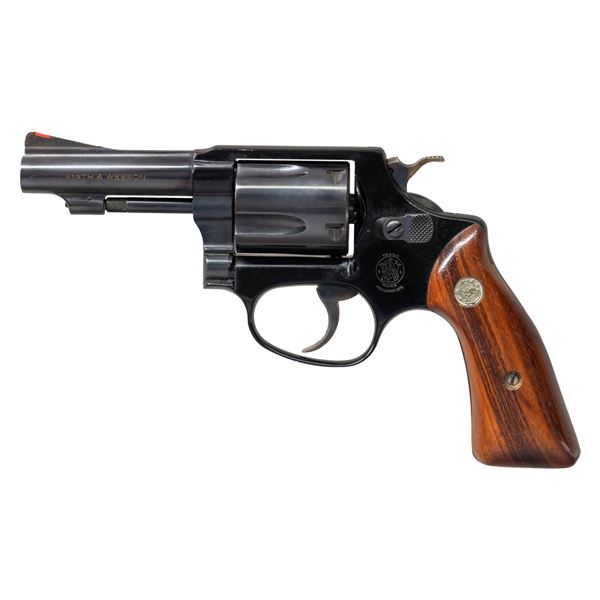 SMITH & WESSON MODEL 37 DA REVOLVER.