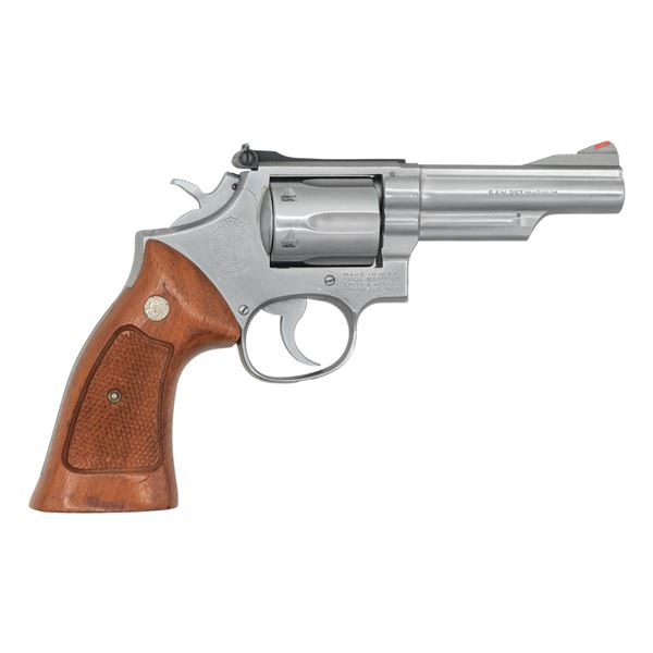 SMITH & WESSON 66-1 DA REVOLVER.