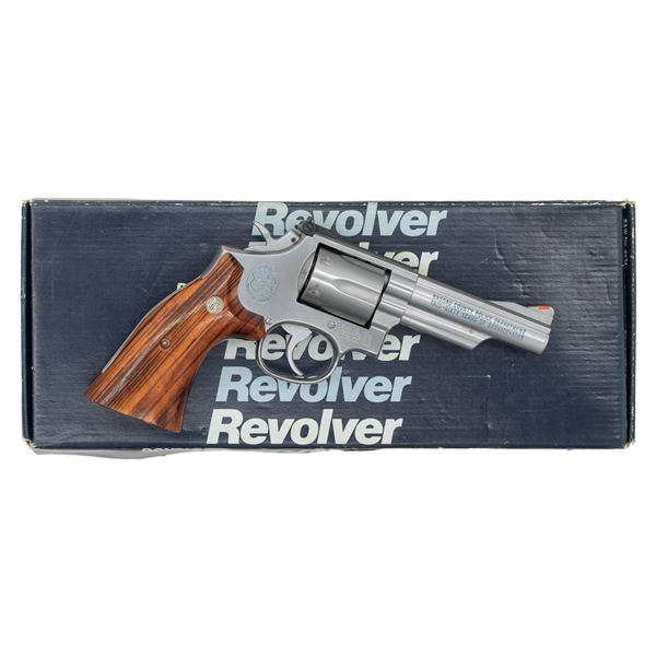 NASSAU COUNTY COMMEMORATIVE SMITH & WESSON MODEL
