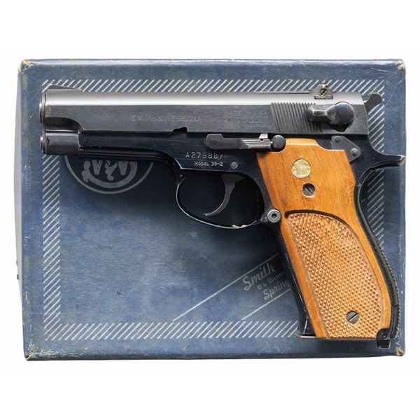 SMITH & WESSON MODEL 39-2 SEMI AUTO PISTOL.