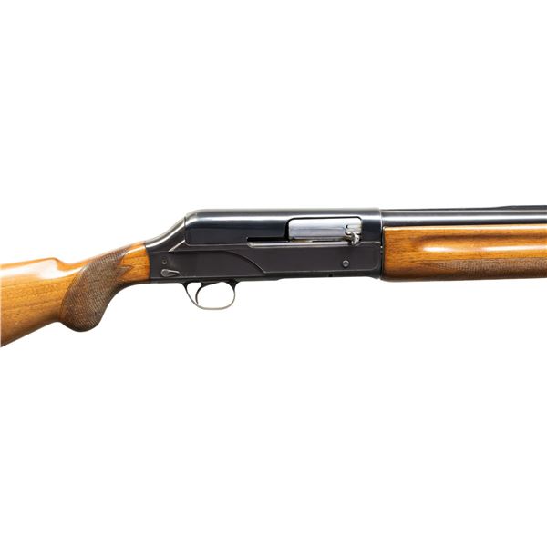 ITALIAN BREDA 710 MAGNUM SEMI AUTO SHOTGUN.