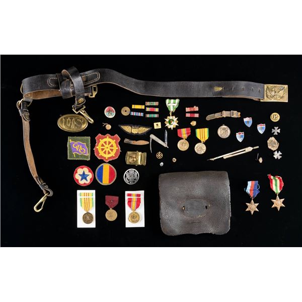 US CIVIL WAR CARTRIDGE BOX, REPRO BELY, AND MORE.