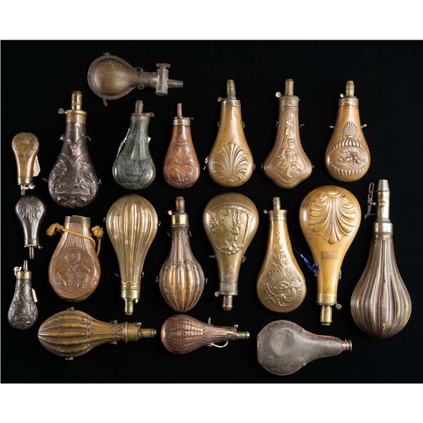 GROUP OF 20 VINTAGE DECORATED POWDER FLASKS.