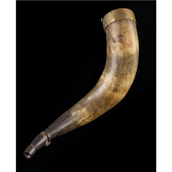 LARGE OXEN HUNTING HORN.