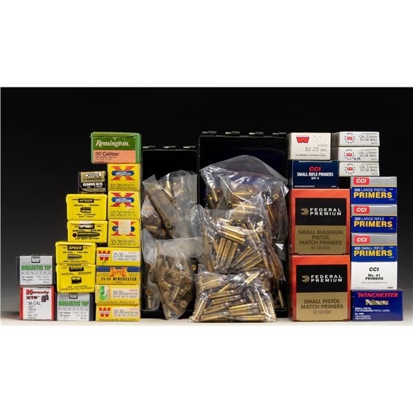 LOT OF ASSORTED RELOADING CASINGS & PROJECTILES.