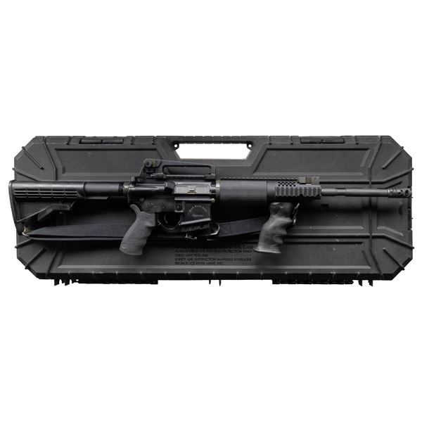 ROCK RIVER ARMS OPERATOR LAR-15 CARBINE IN CASE.
