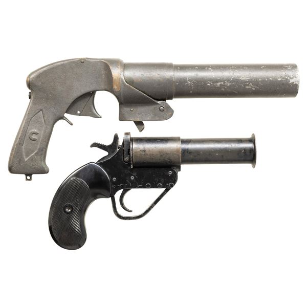 LOT OF 2 AMERICAN & BRITISH FLARE PISTOLS WITH