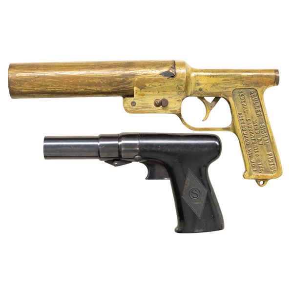 2 US SIGNAL PISTOLS.