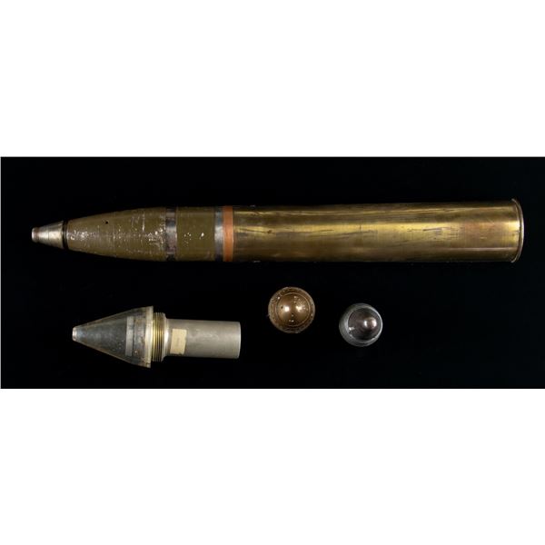 4 INERT PROJECTILES INCLUDING DISPLAY T34 ROUND.