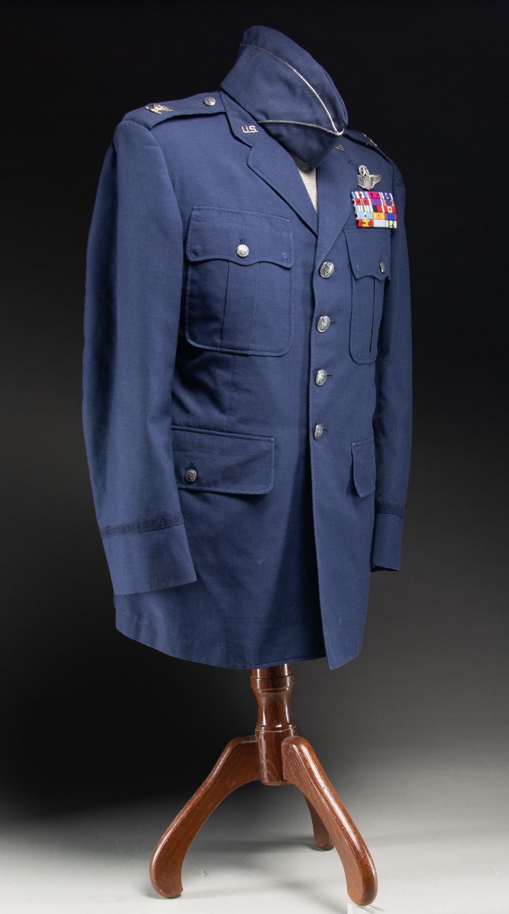 Command Uniform USAF COMMAND PILOT UNIFORM TUNIC OF COLONEL JAMES - Poulin Auctions