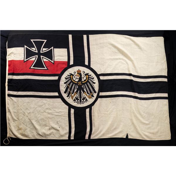 LARGE WW1 IMPERIAL GERMAN FLAG.
