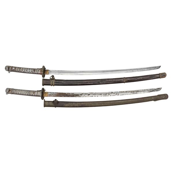 2 WWII JAPANESE NCO KATANA.