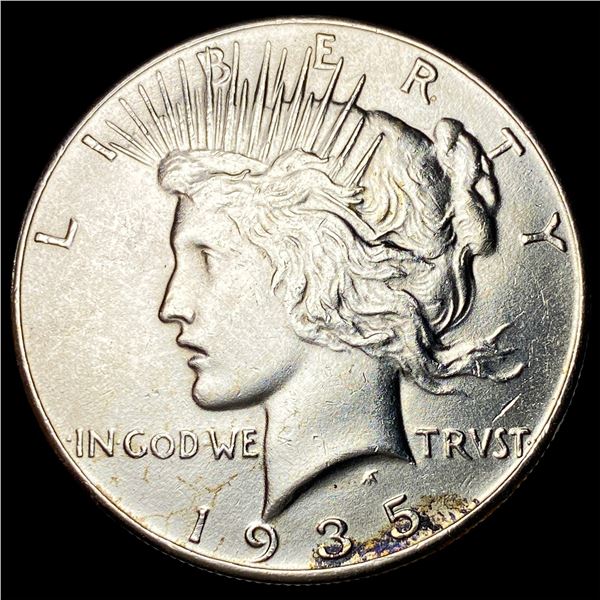 1935 Silver Peace Dollar CLOSELY UNCIRCULATED