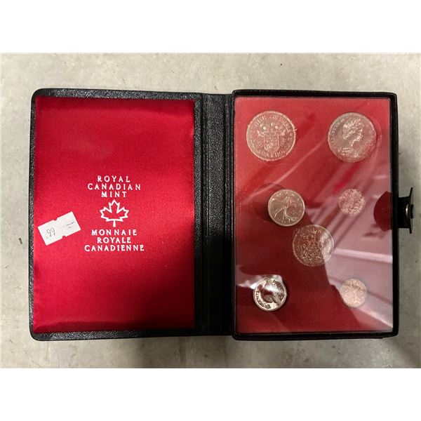 Vintage Royal Canadian Mint 1971 collectors coins complete