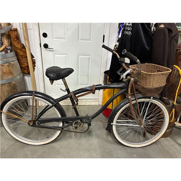 Adult Vintage style beach cruiser bike