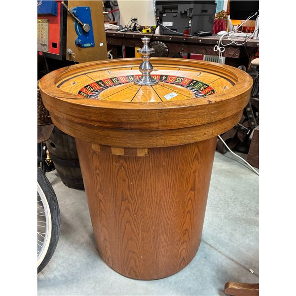 Professional Vegas Roulette Wheel with stand, previously owned by Canadian Pickers Scott Cozens 31" 