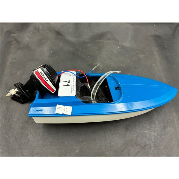 Vintage model speed boat with Yamaha outboard motor 10.5"