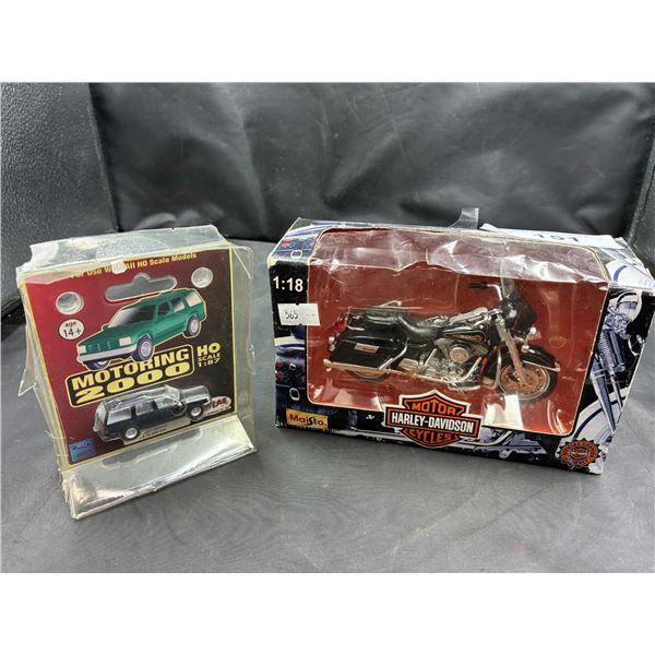 1:18 scale die cast Harley Davidson motprcycle & 1:87 scale 93 Ford Explorer NIB