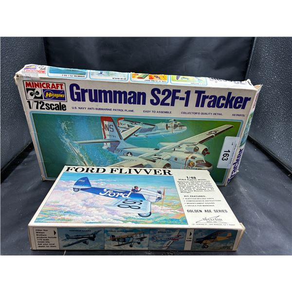 2 vintage model kits