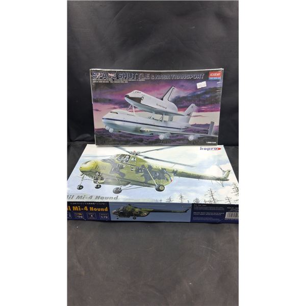 2 vintage model kits