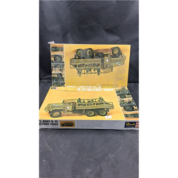 2 vintage model kits
