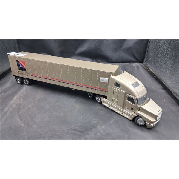 Vintage 1:43 scale semi truck made by Tonkin