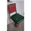 Image 1 : 50s diner swivel chair