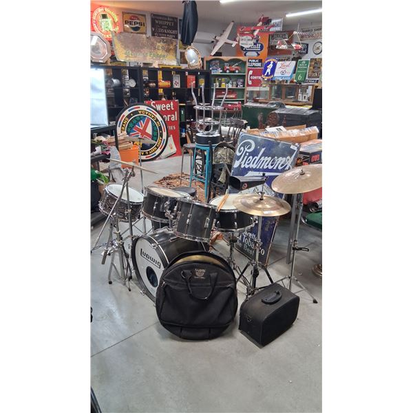 Vintage drum kit Ludwig 5 piece plus cymbals, stands, extra snakeskin snare drum, extra throne, foot