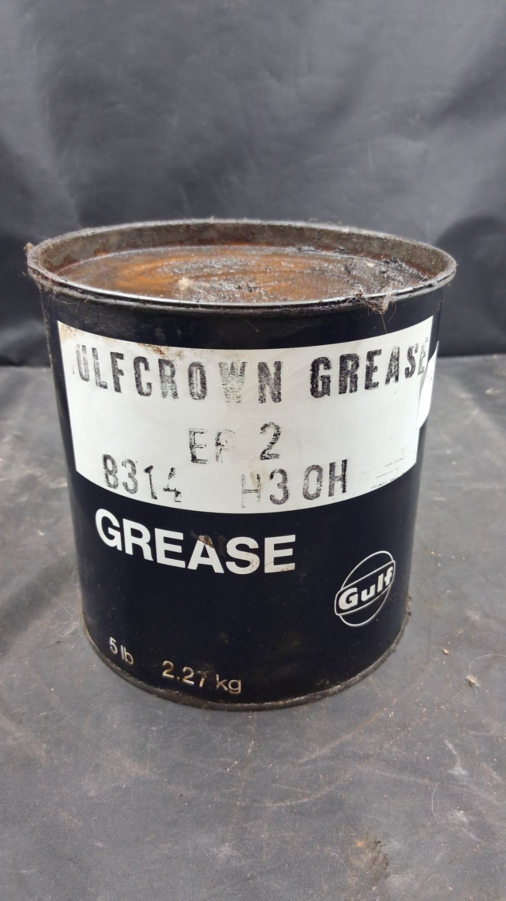 Vintage Gulf 5 lb grease can full