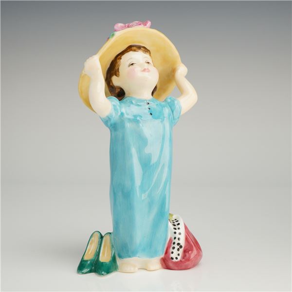 Royal Doulton Make Believe HN 2225 Figurine