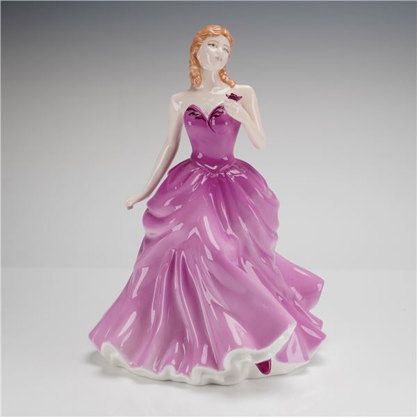 Royal Doulton Victoria HN 4623 Pretty Ladies Figure of the Year 2005