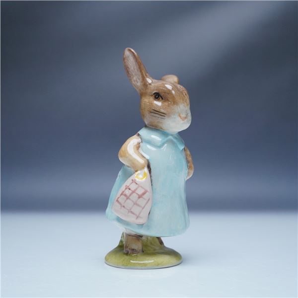Royal Albert Beatrix Potter Figurine, Mrs Flopsy Bunny