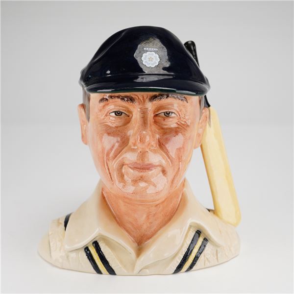 Royal Doulton Small Character Jug, The Hampshire Cricketeer D6739