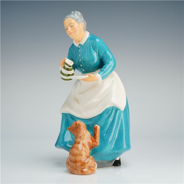 Royal Doulton Figurine, Favourite HN2249