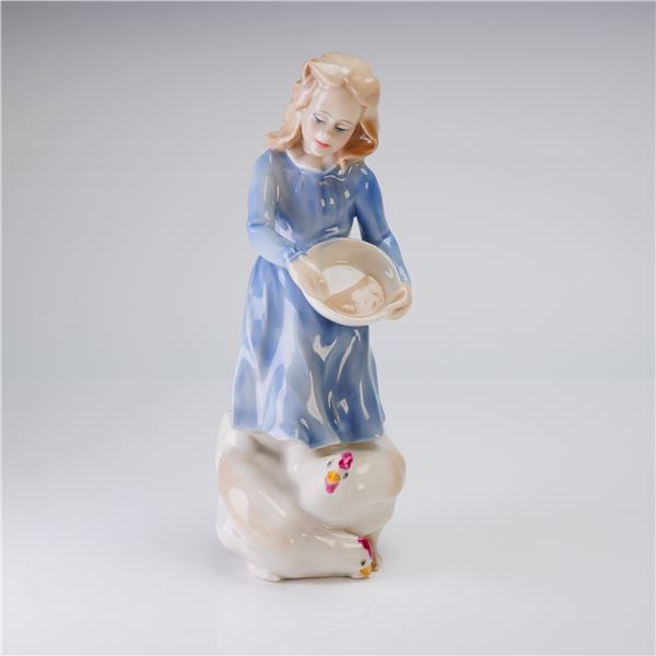 Royal Doulton Figurine, Reflections Country Girl HN3051