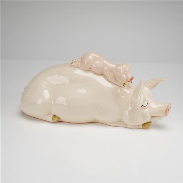 Beswick Pig and Piglet Piggyback Figurine Model 2746