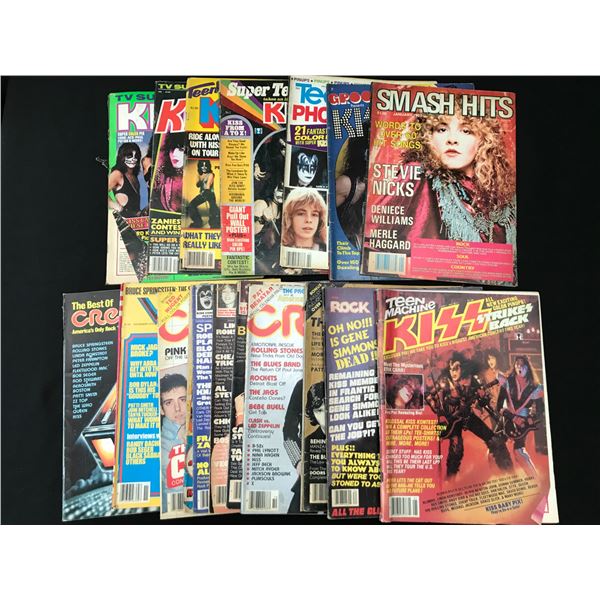 LOT OF 17 MUSIC COMICS