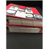 Image 2 : 2 BINDERS OF SPORTS TRADING CARDS
