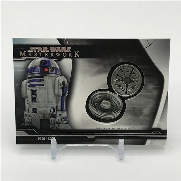 TOPPS STAR WARS ARTIFACT MEDALLION LUKE SKYWALKER'S COMPASS TRADING CARD