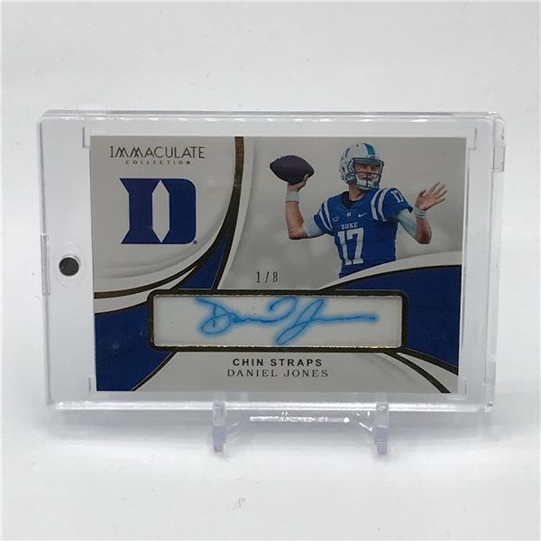 2019 PANINI IMMACULATE COLLECTION COLLEGIATE DANIEL JONES CHIN STRAPS PATCH TRADING CARD 1/8