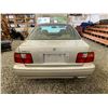 Image 18 : PARKSVILLE - 1998 TOYOTA CAMRY SILVER 140802 KMS "NO RESERVE"- B143894
