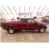 Image 11 : PARKSVILLE - 2004 FORD F-150 RED 289493 KMS "NO RESERVE: - DC58320