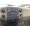 Image 52 : PARKSVILLE - 2004 FORD F-150 RED 289493 KMS "NO RESERVE: - DC58320