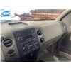 Image 53 : PARKSVILLE - 2004 FORD F-150 RED 289493 KMS "NO RESERVE: - DC58320