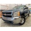 Image 1 : PARKSVILLE - 2010 CHEVROLET SILVERADO BLUE 304549 KMS "NO RESERVE" - D217873